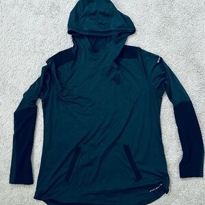 Columbia Omni- Shade Black Performance Hooded Pullover